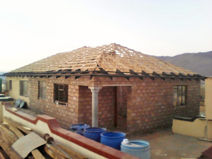 Makua Services Roofing